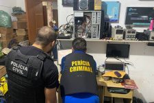 em-ananindeua,-operacao-da-policia-apreende-celular-em-investigacao-de-casos-de-pornografia-infantil