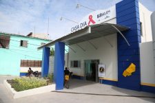pessoas-com-hiv-reclamam-de-longa-fila-para-conseguir-medicamentos-em-belem