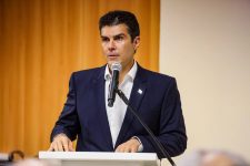‘devemos-pregar-a-uniao-federativa’,-diz-helder-sobre-fala-de-zema-em-ter-consorcio-sul-sudeste