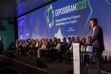 ‘para-nao-vai-abrir-mao-do-ativo-minerario.-queremos-a-rastreabilidade’,-diz-helder-barbalho-em-evento-da-ibram