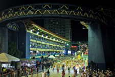 carnaval-2024:-veja-em-fotos-como-foram-os-desfiles-das-escolas-do-grupo-especial-em-belem