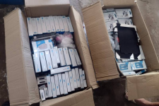 carga-ilegal-de-eletronicos-importados-sao-apreendidas-em-onibus-de-passageiros-em-dom-eliseu,-no-pa