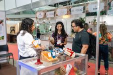 maior-evento-de-cacau-da-america-latina,-chocolat-festival-reune-mais-de-700-expositores-e-produtores-em-belem
