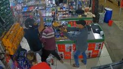 homem-morre-em-troca-de-tiros-durante-perseguicao-apos-assalto-a-policial-penal-em-belem;-video