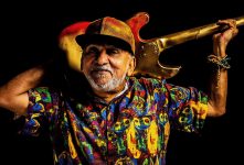 manoel-cordeiro-lanca-manifesto-por-uma-mpb-com-sotaque-amazonico-em-show-especial